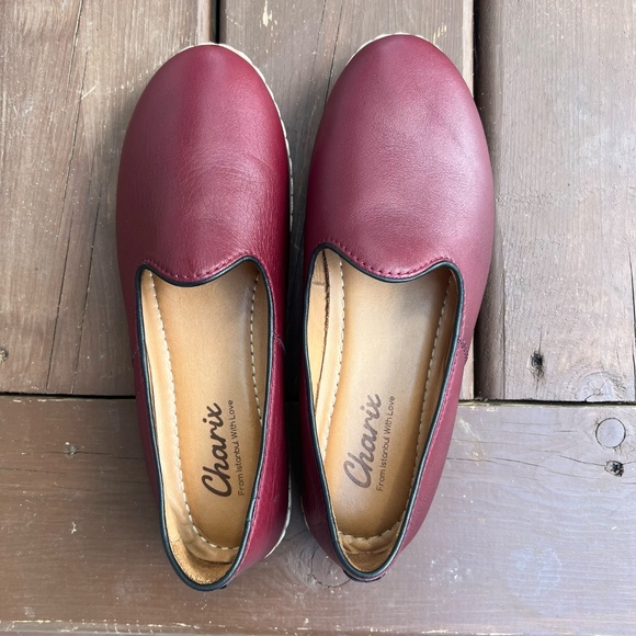 Charix Burgundy Women's Loafers - Picture 6 of 16